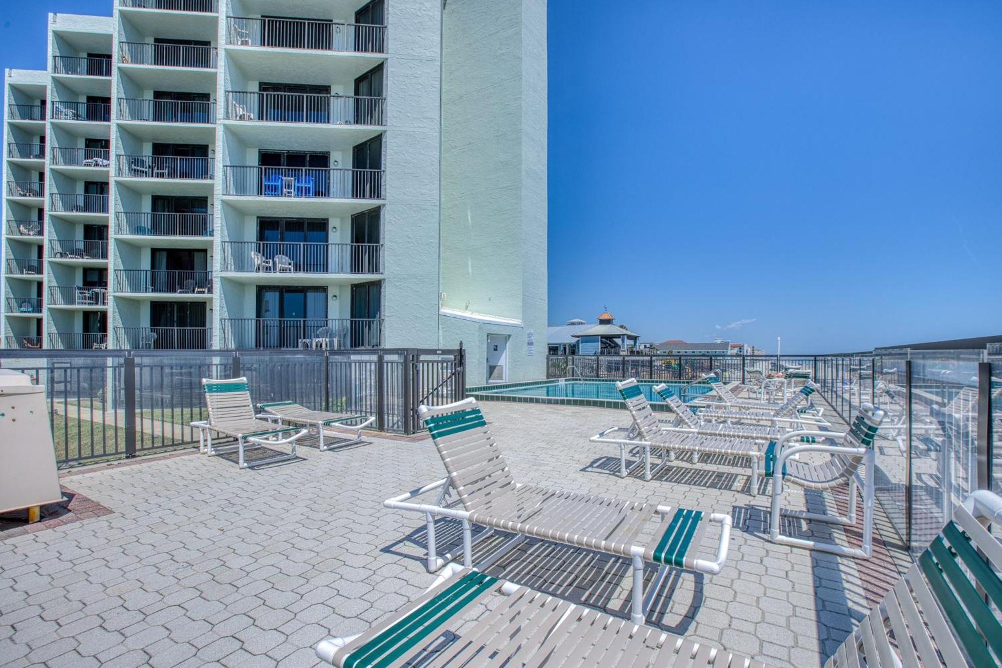Ocean View With A Beachfront Pool At Ocean Trillium Condo ~ 403 New Smyrna Beach Extérieur photo
